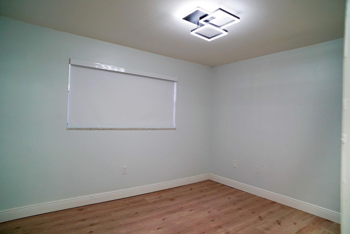 Pine island rd - Residential