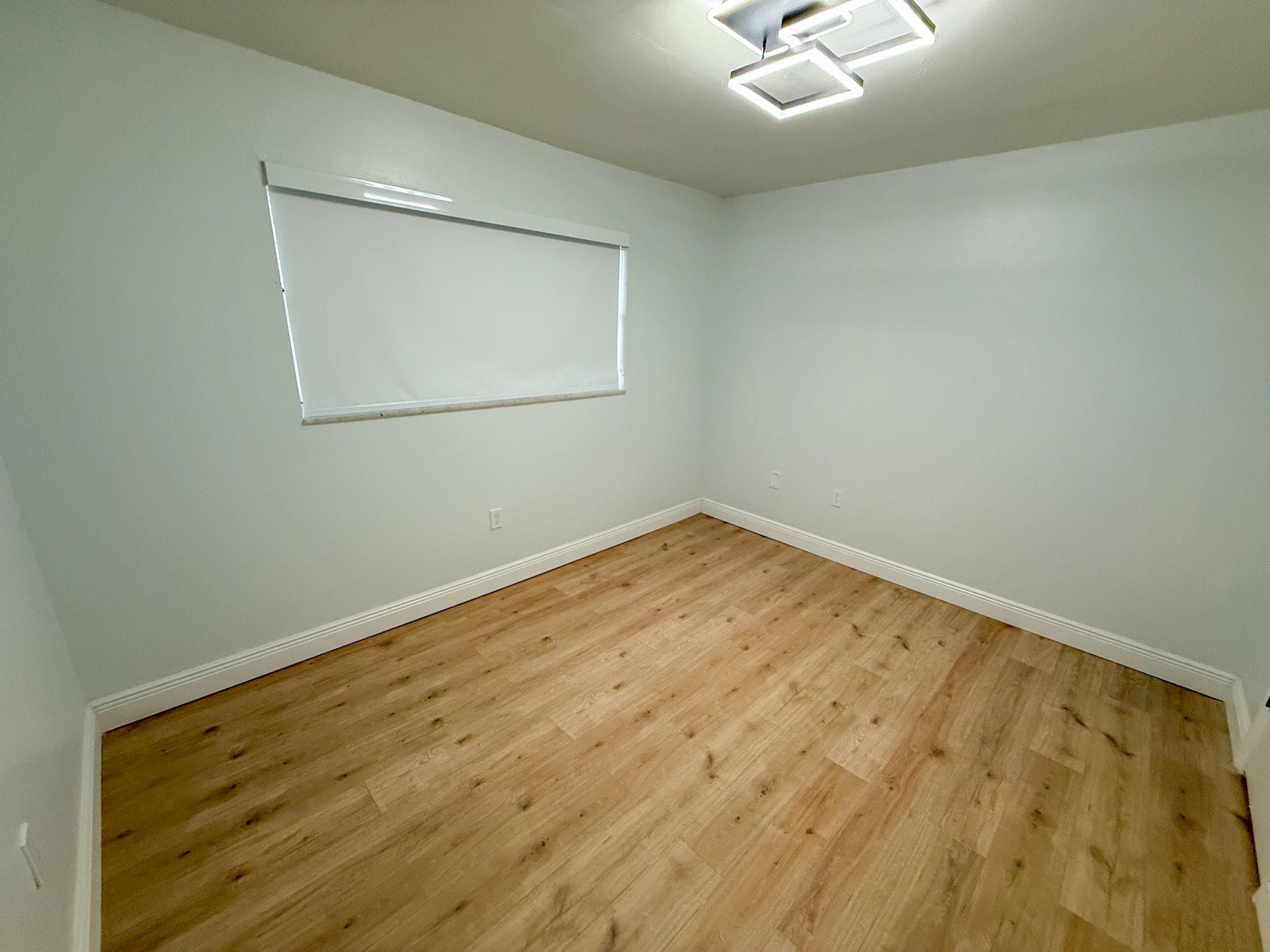 Pine island rd - Residential