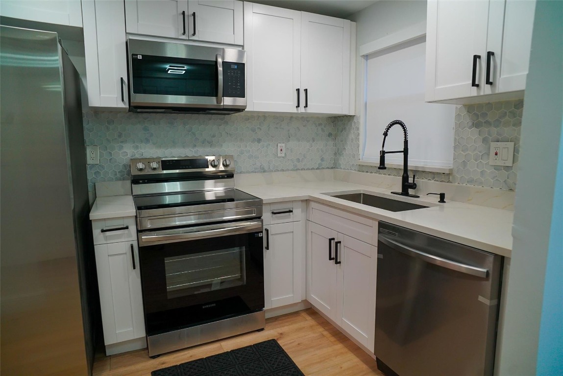 Pine island rd - Residential