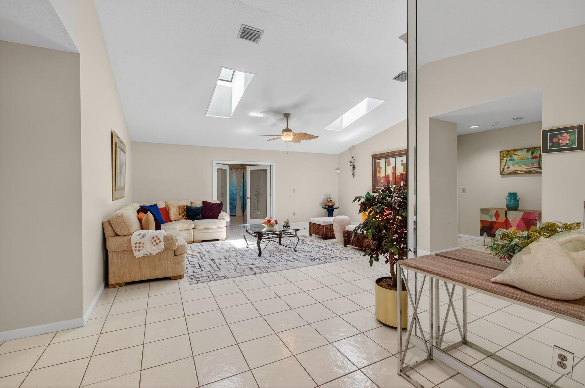 RAINBERRY BAY - Residential