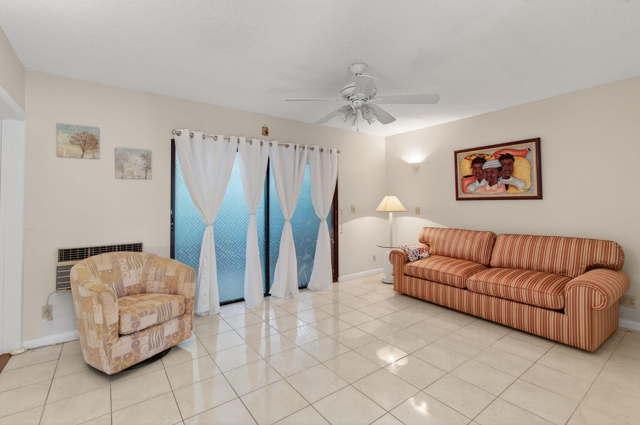 RAINBERRY BAY - Residential