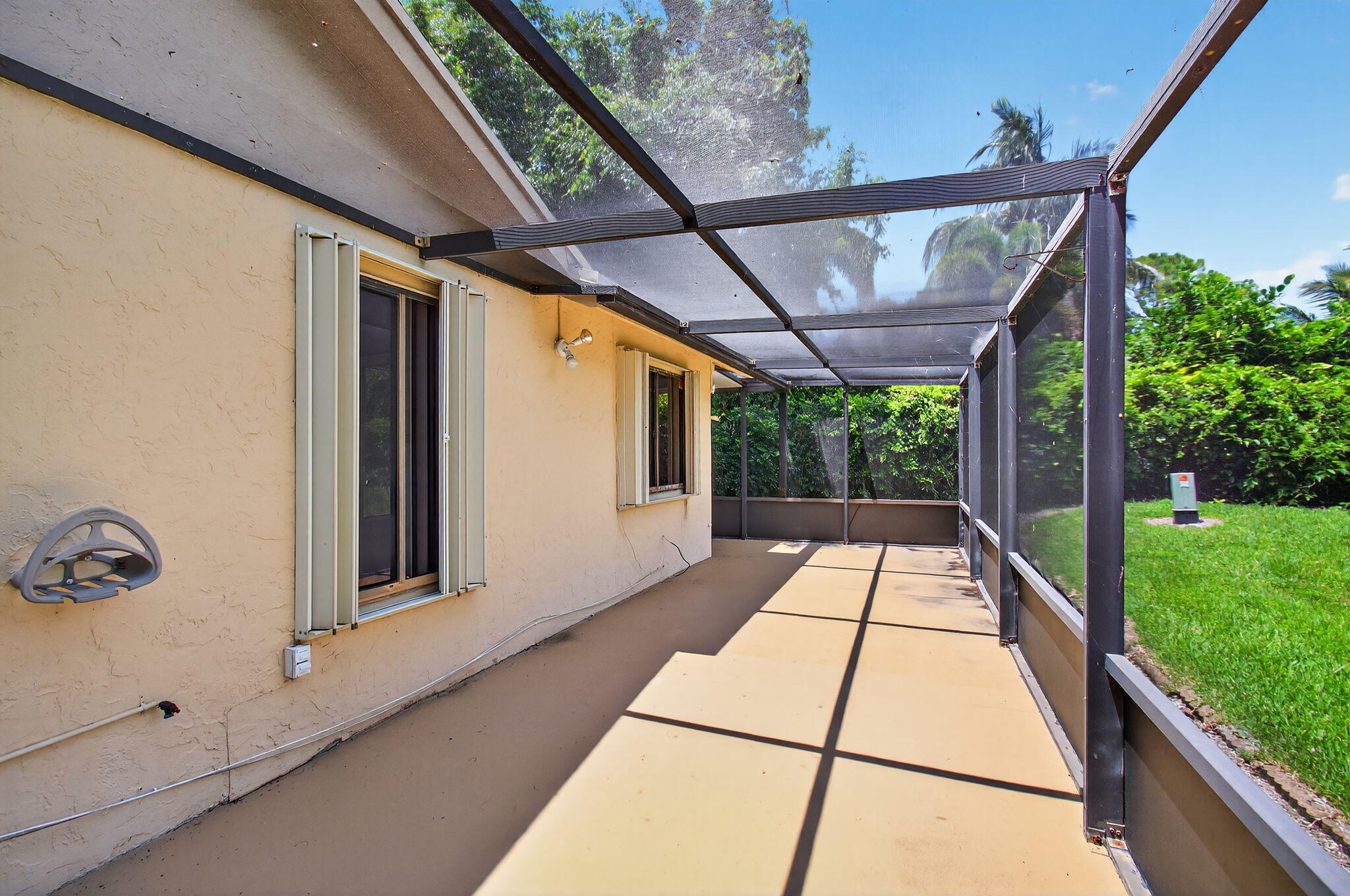 RAINBERRY BAY - Residential