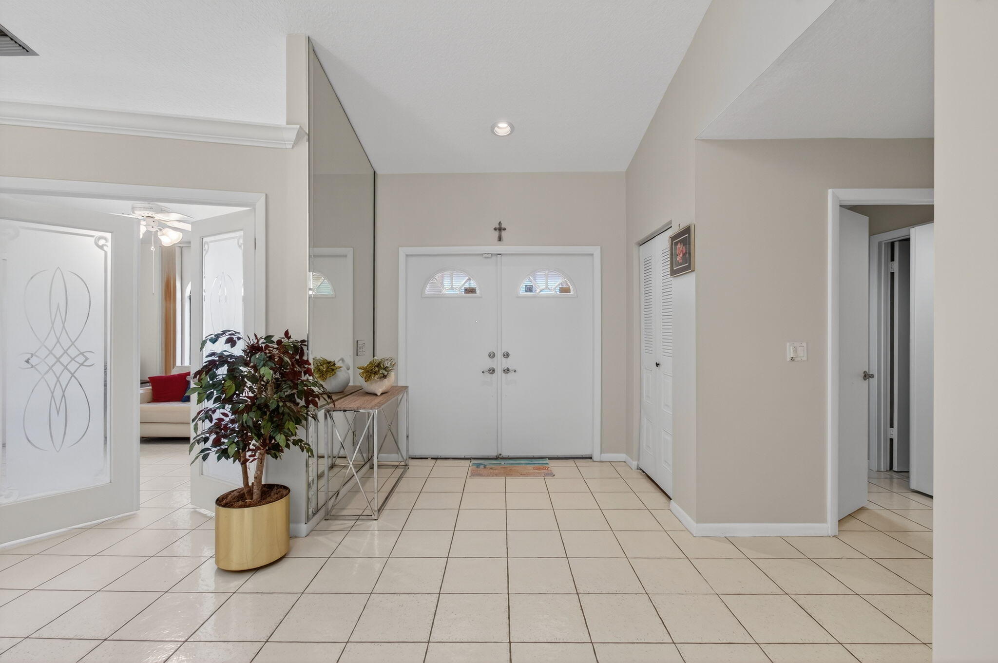 RAINBERRY BAY - Residential