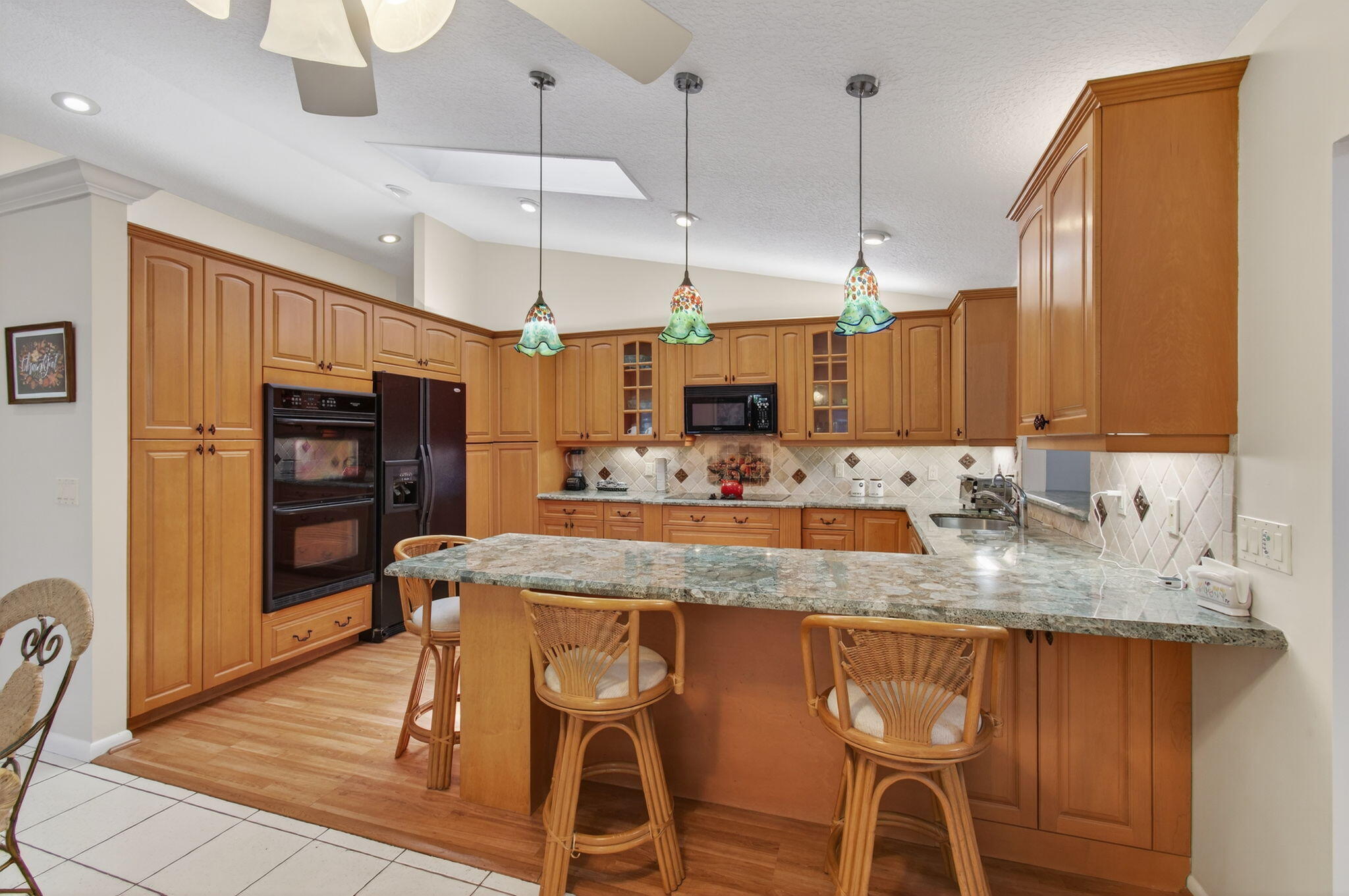 RAINBERRY BAY - Residential