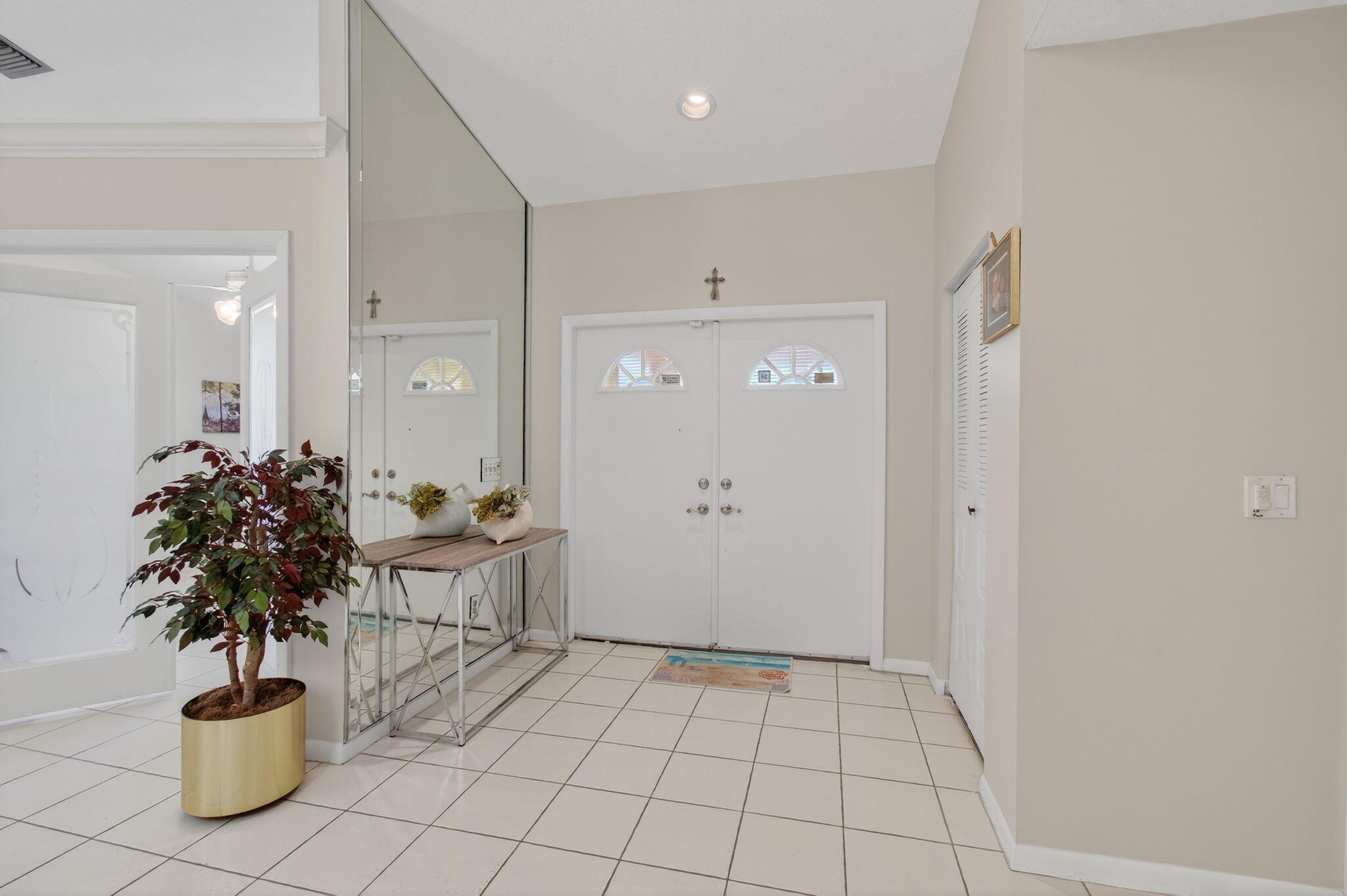 RAINBERRY BAY - Residential