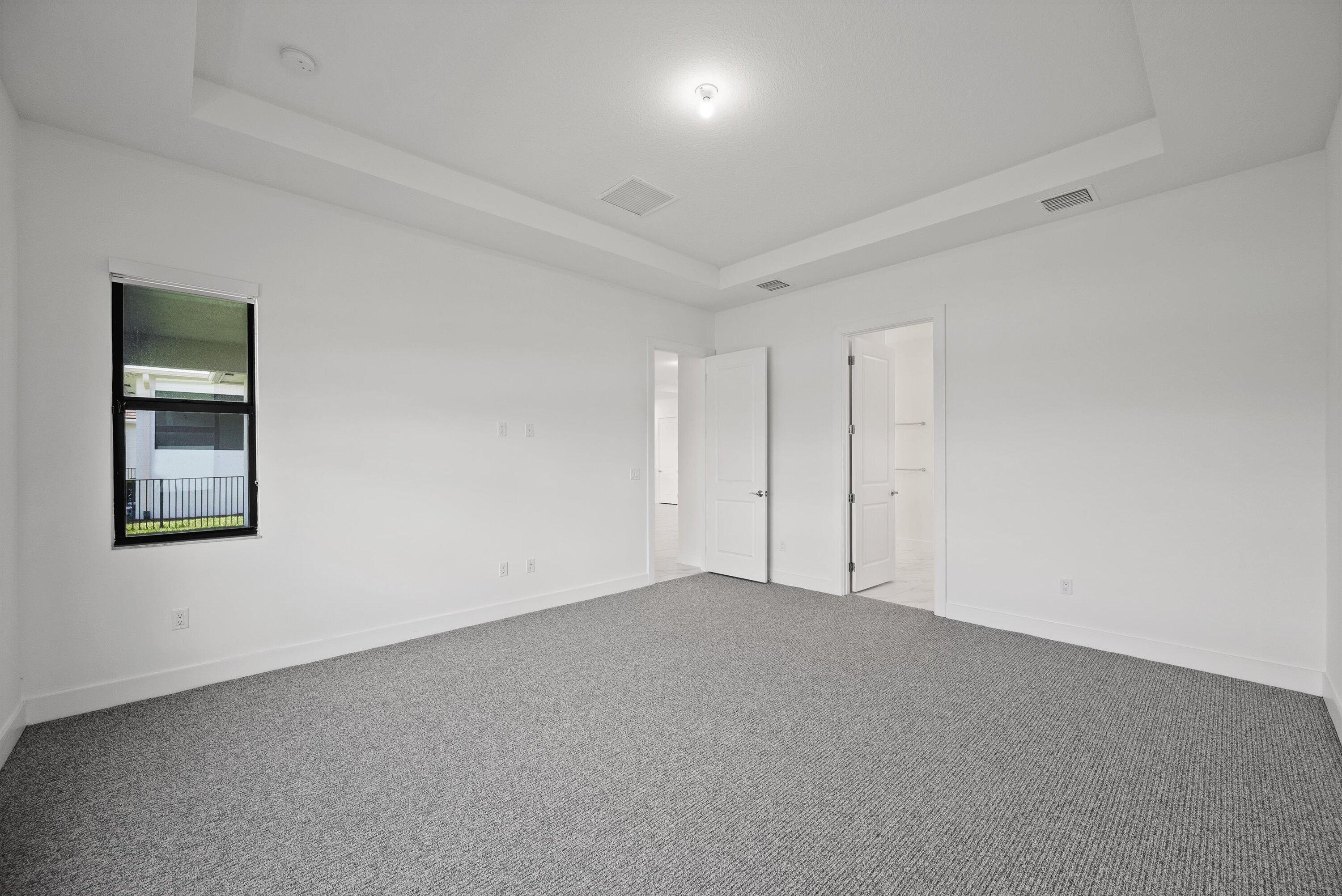 CRESSWIND PALM BEACH - Residential