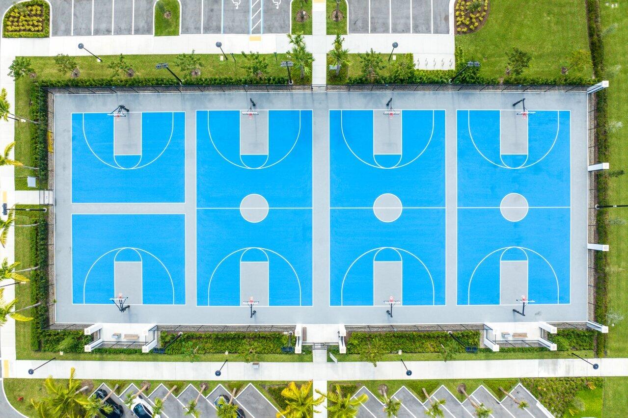 CRESSWIND PALM BEACH - Residential