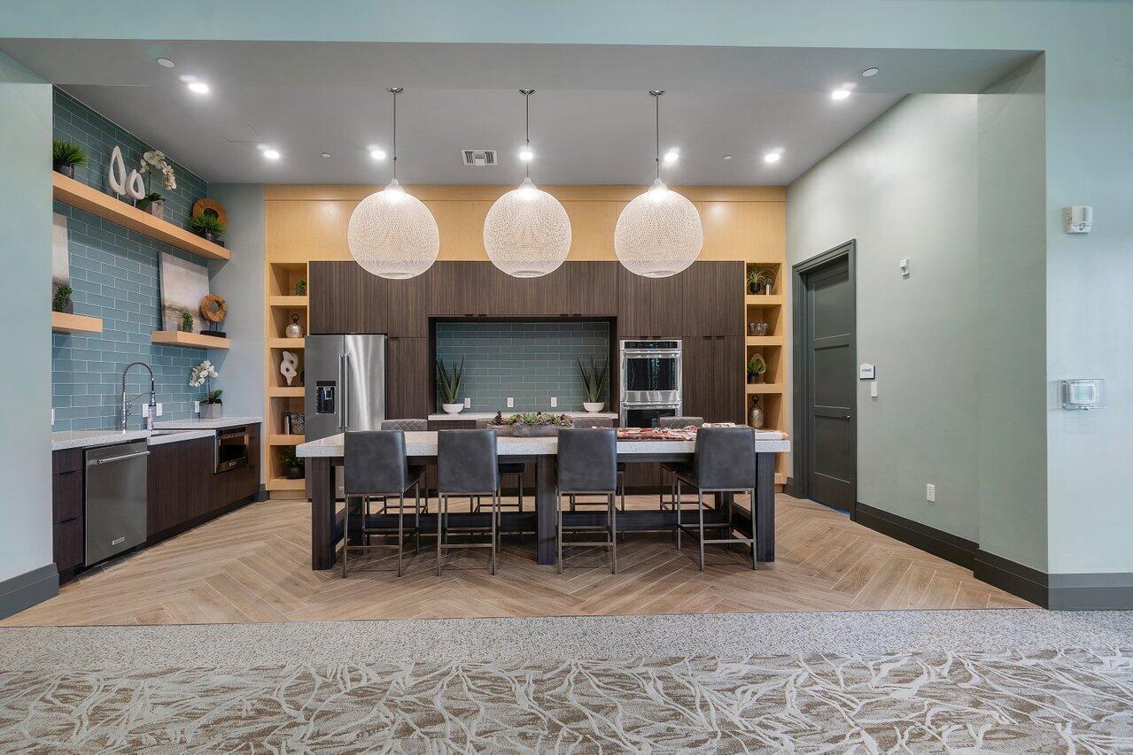 CRESSWIND PALM BEACH - Residential