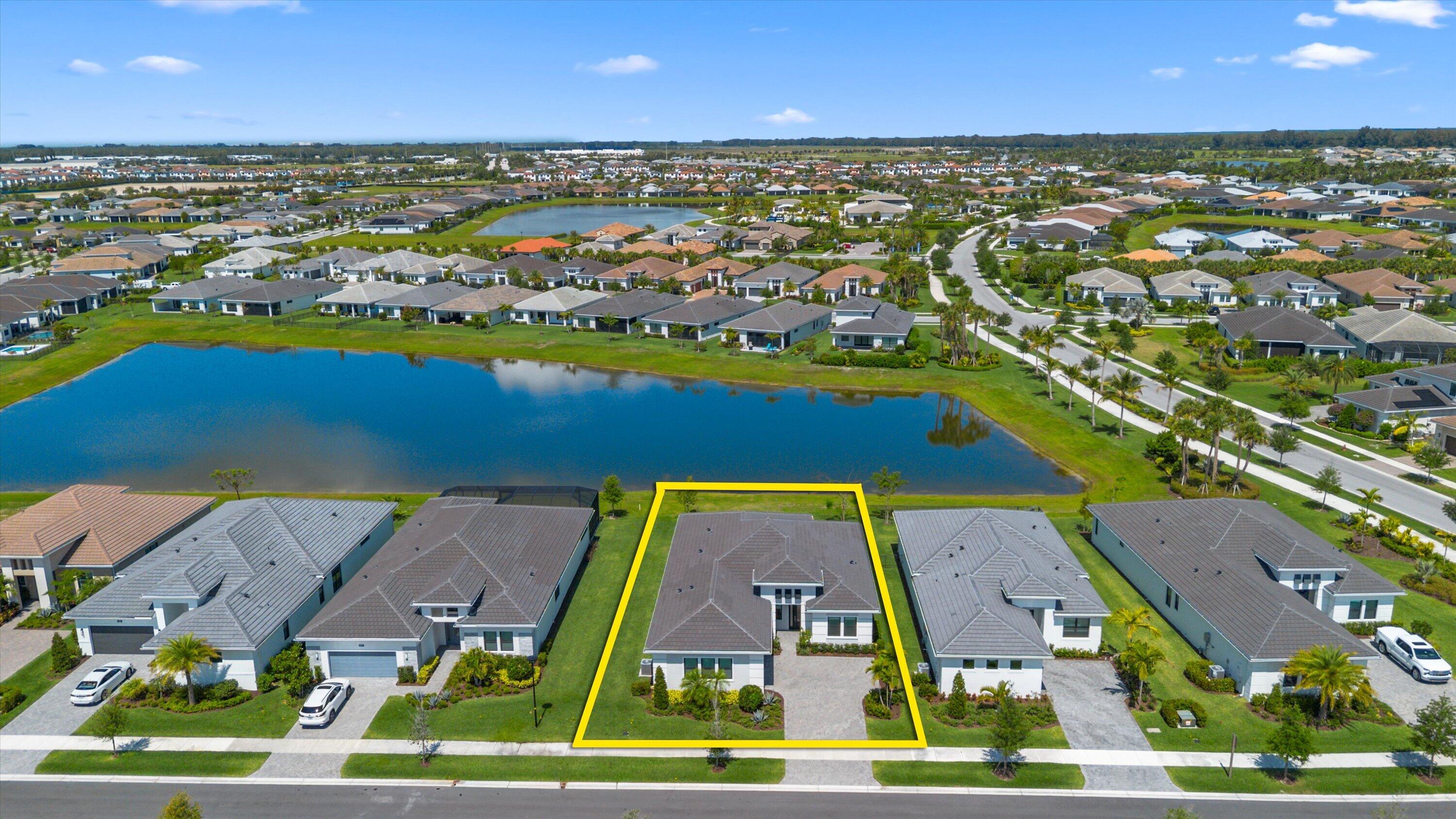 CRESSWIND PALM BEACH - Residential