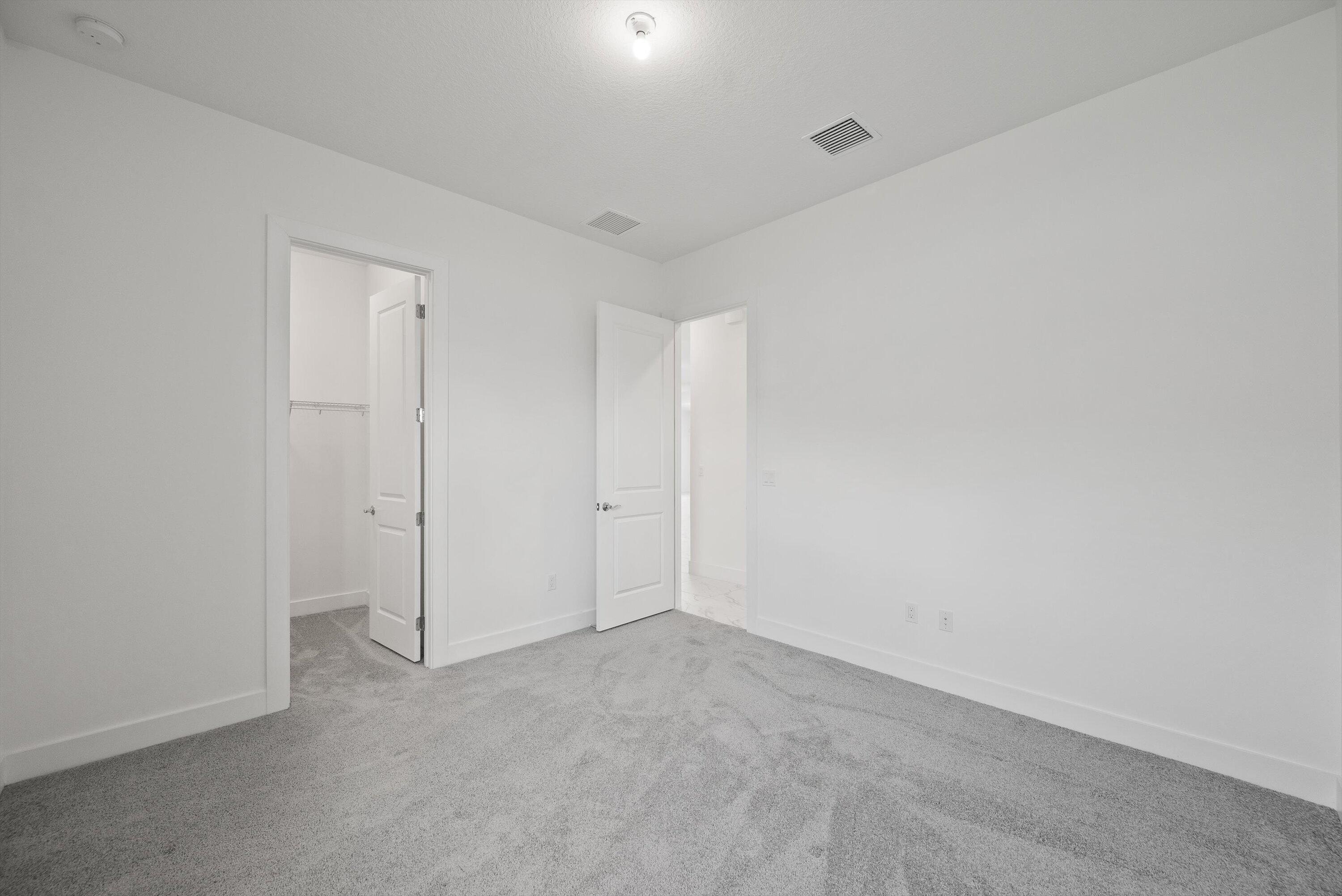 CRESSWIND PALM BEACH - Residential