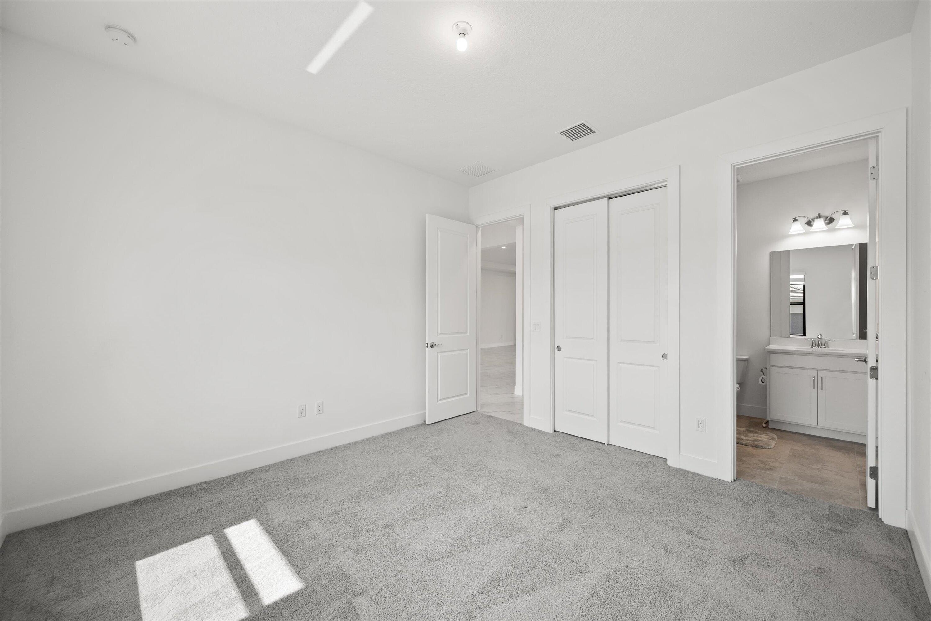 CRESSWIND PALM BEACH - Residential