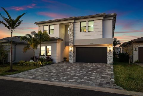 Property photo of 8325 royal county down road, boca raton, FL 33434