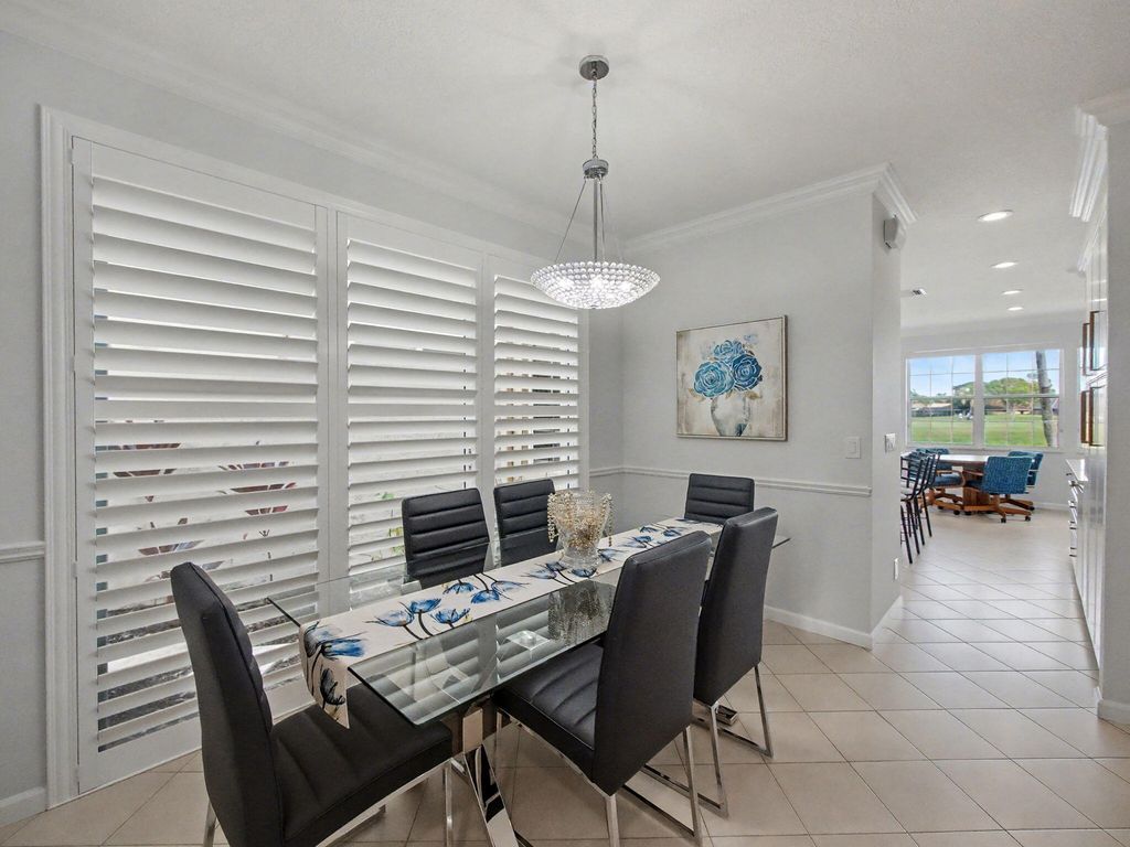 Photo of 81 Via Verona, Palm Beach Gardens, FL 33418 (MLS # R11159332)