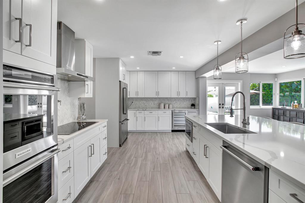 VENETIAN ISLES 3RD SEC - Residential