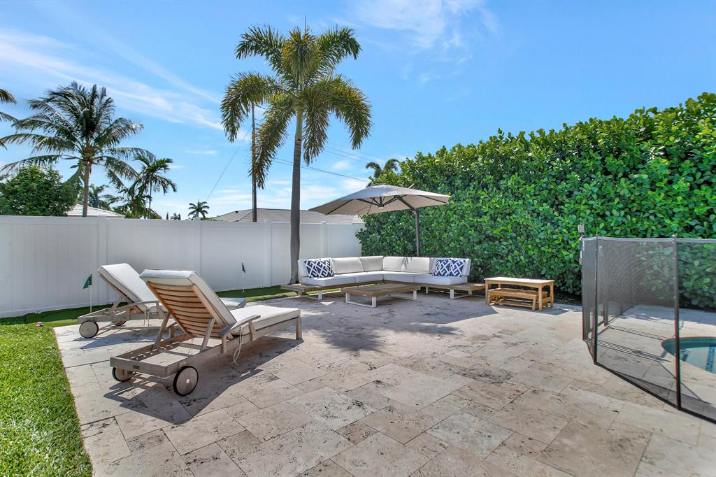 VENETIAN ISLES 3RD SEC - Residential