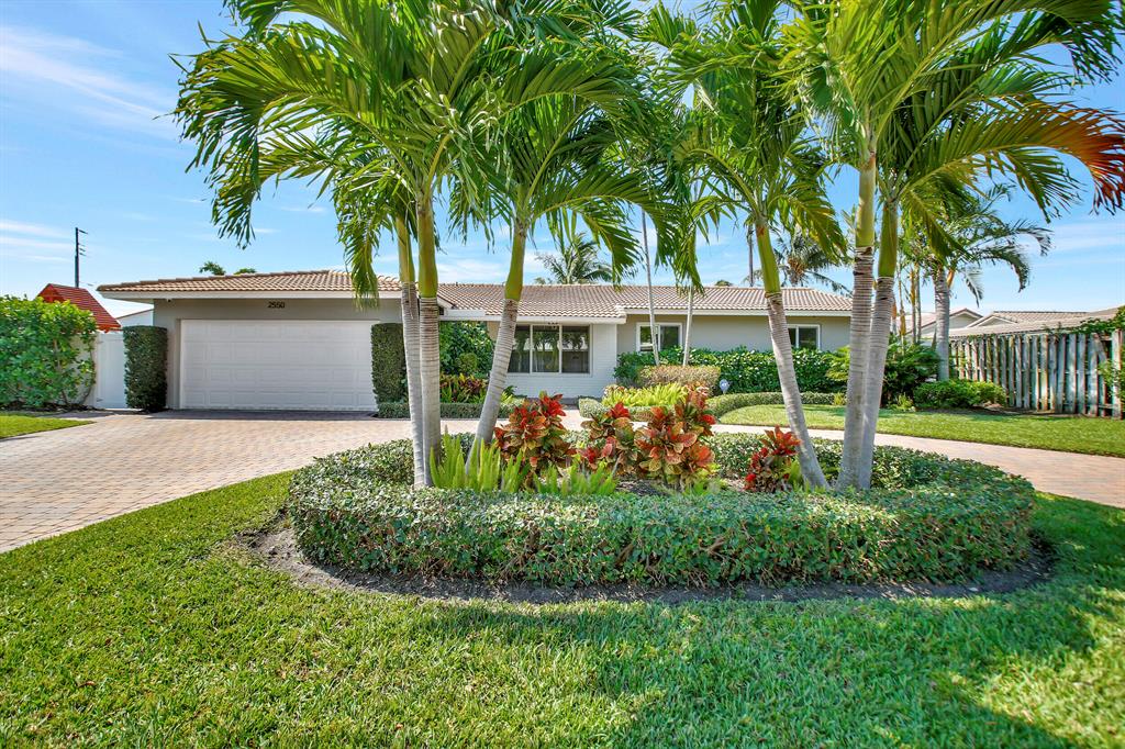 VENETIAN ISLES 3RD SEC - Residential