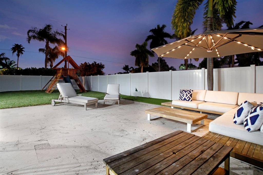 VENETIAN ISLES 3RD SEC - Residential