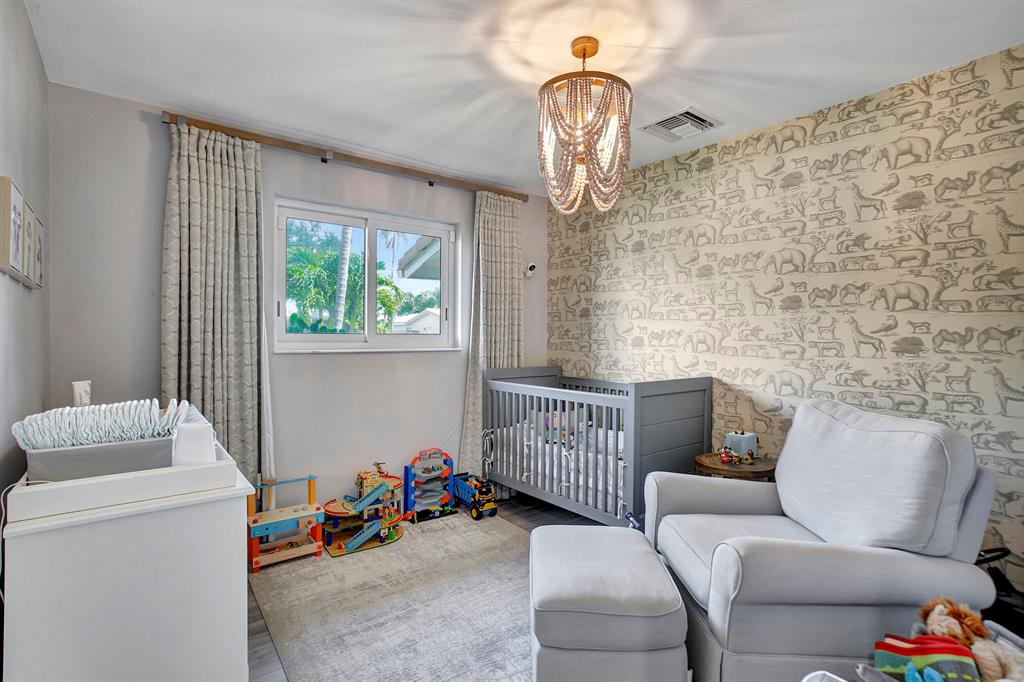 VENETIAN ISLES 3RD SEC - Residential