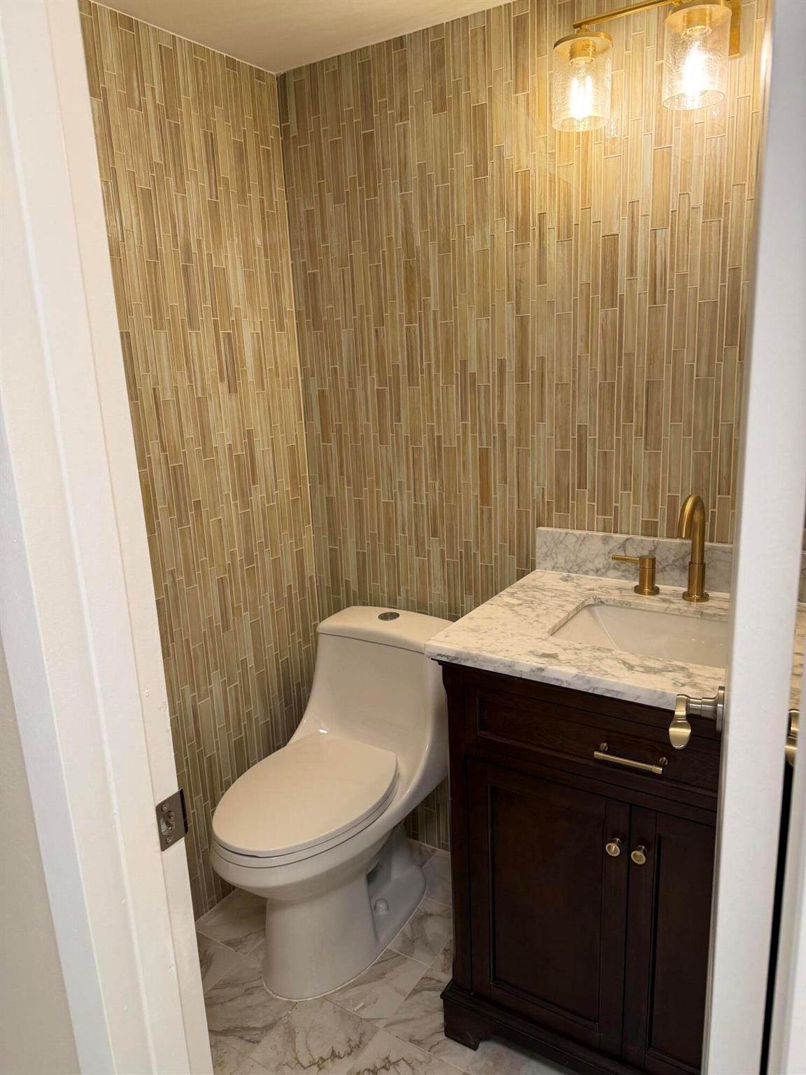 YARMOUTH AT CENTURY VILLA - Residential