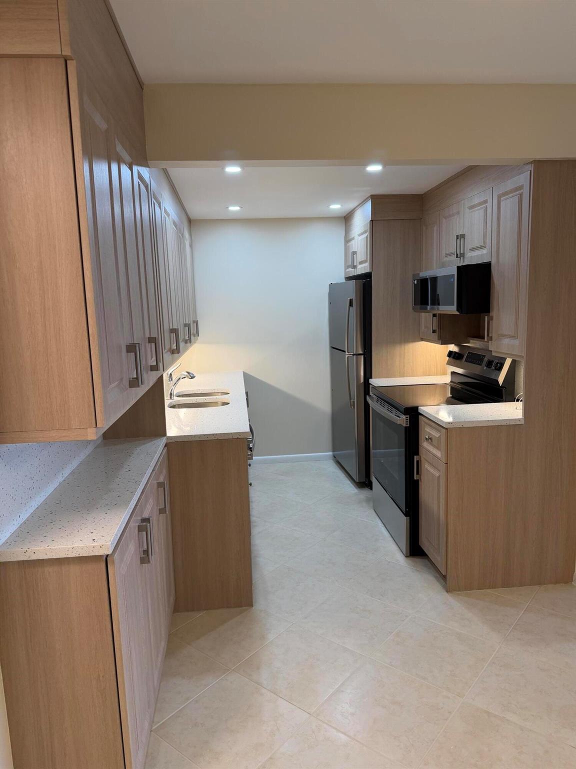 YARMOUTH AT CENTURY VILLA - Residential