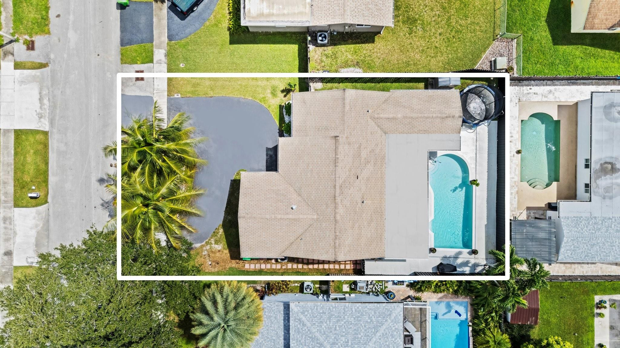 SUNRISE GOLF VILLAGE - Residential