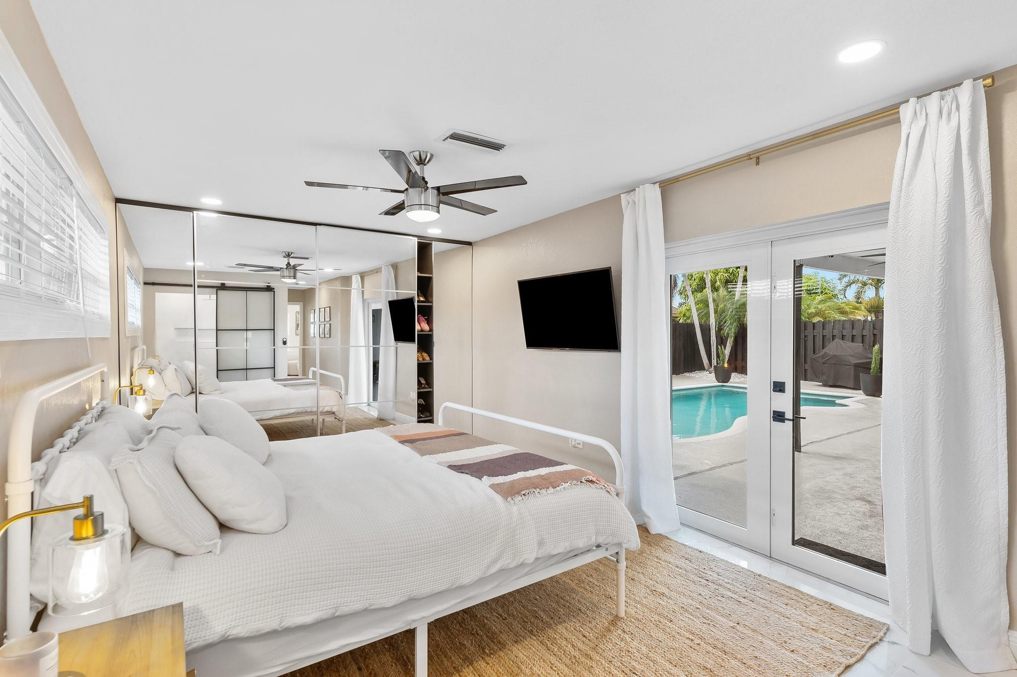 SUNRISE GOLF VILLAGE - Residential