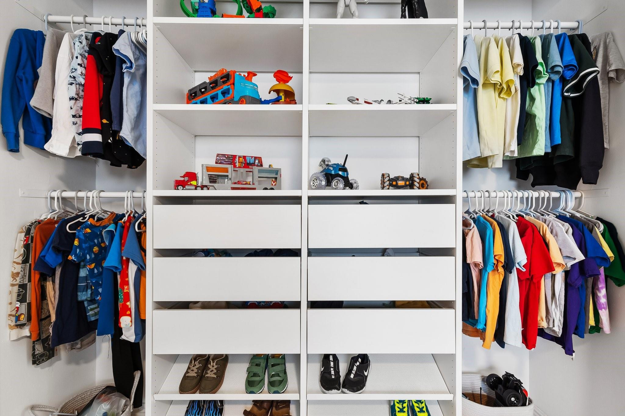 SUNRISE GOLF VILLAGE - Residential