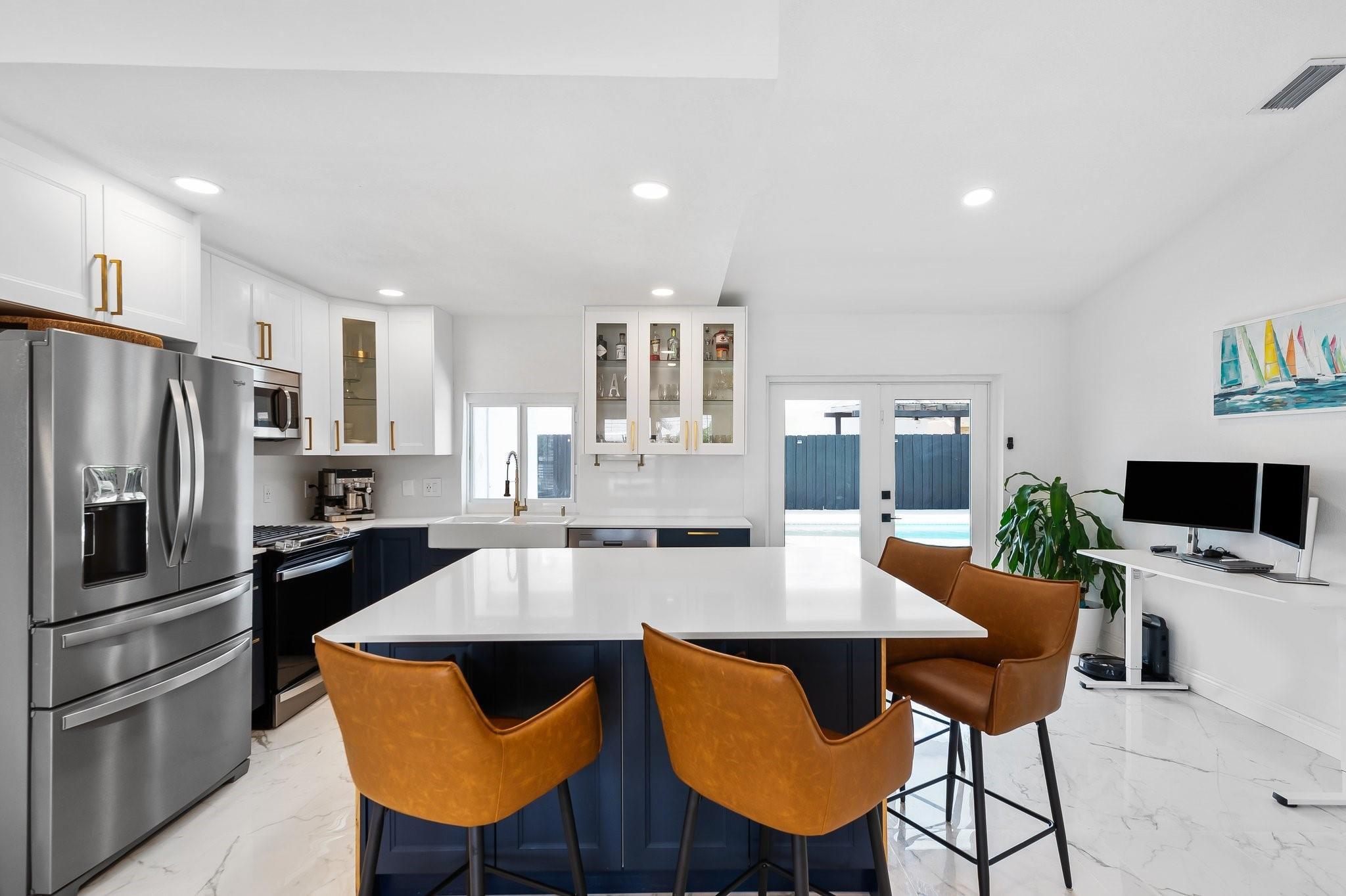 SUNRISE GOLF VILLAGE - Residential