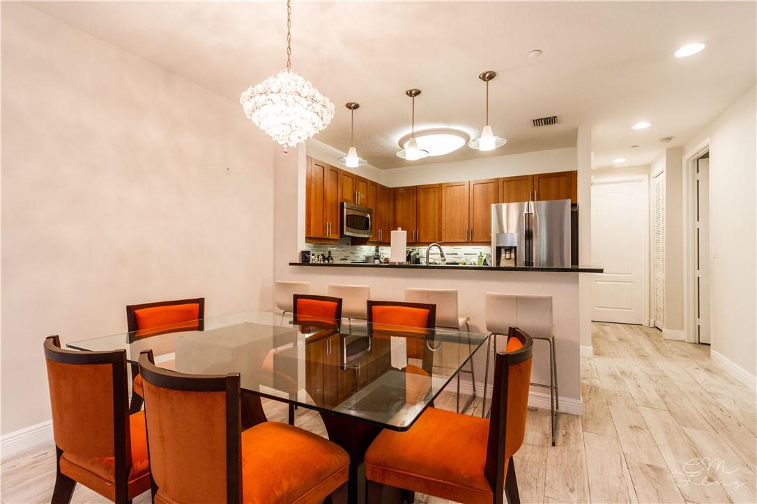 1301 SW 4th St 1301
