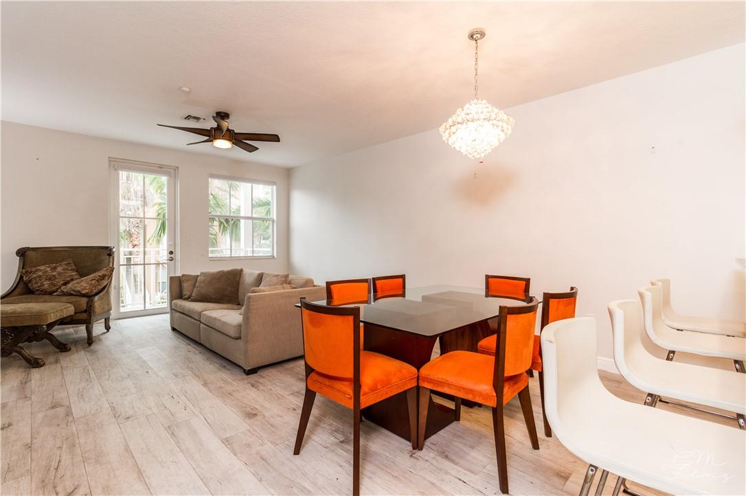 1301 SW 4th St 1301