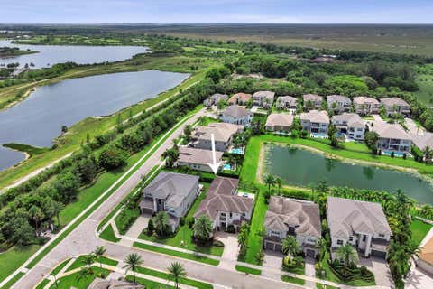 Tiny photo for 19889 Old Bridgewood Trail, Boca Raton, FL 33498 (MLS # B26052033)