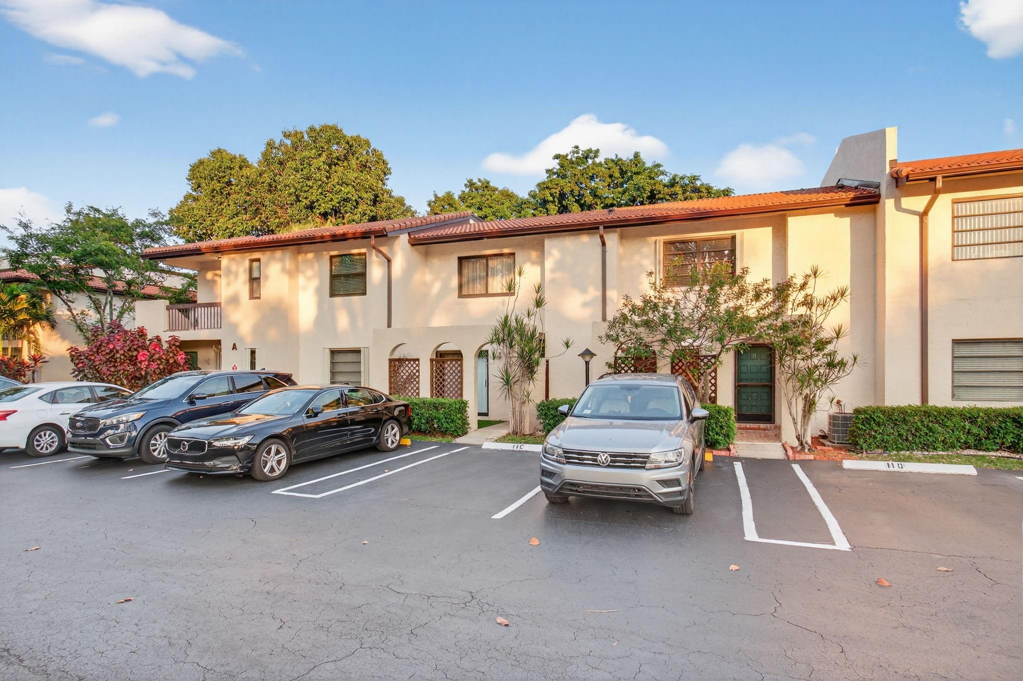 HORIZONS OF BOCA LAG - Residential Lease