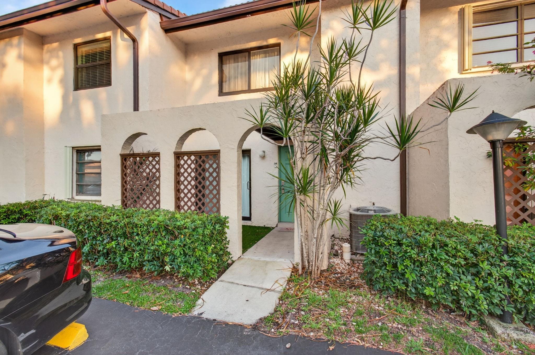 HORIZONS OF BOCA LAG - Residential Lease