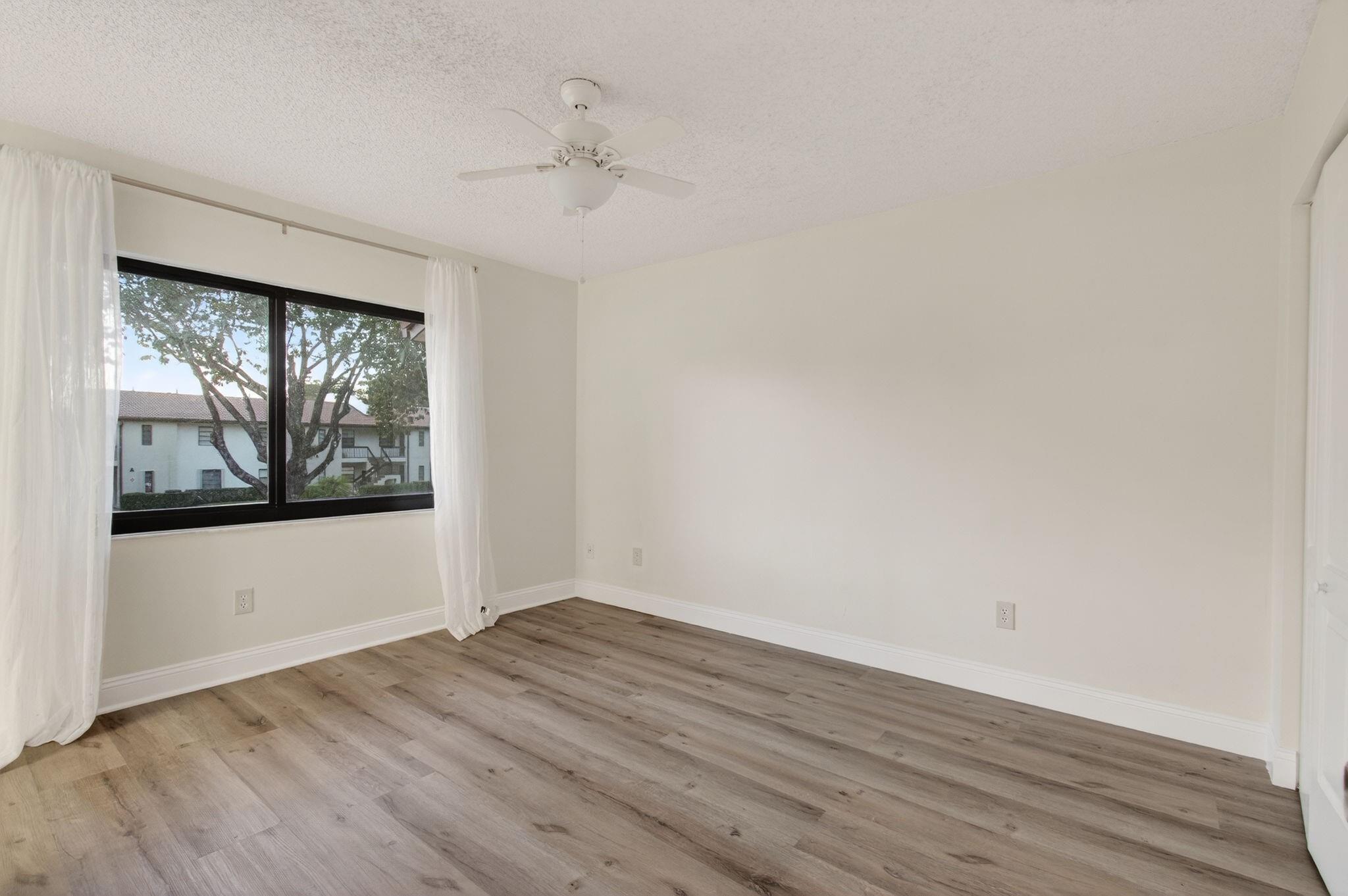 HORIZONS OF BOCA LAG - Residential Lease