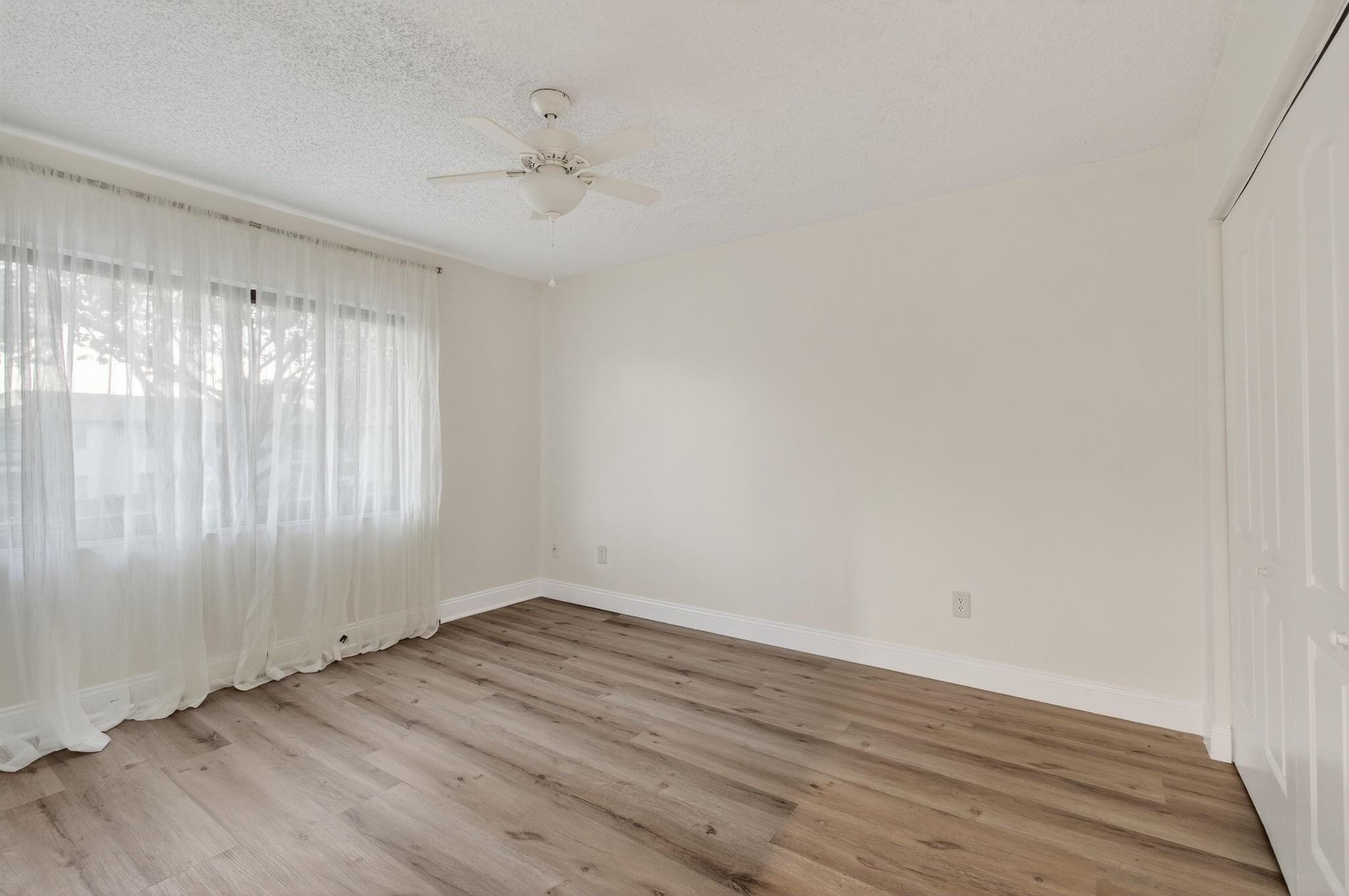 HORIZONS OF BOCA LAG - Residential Lease