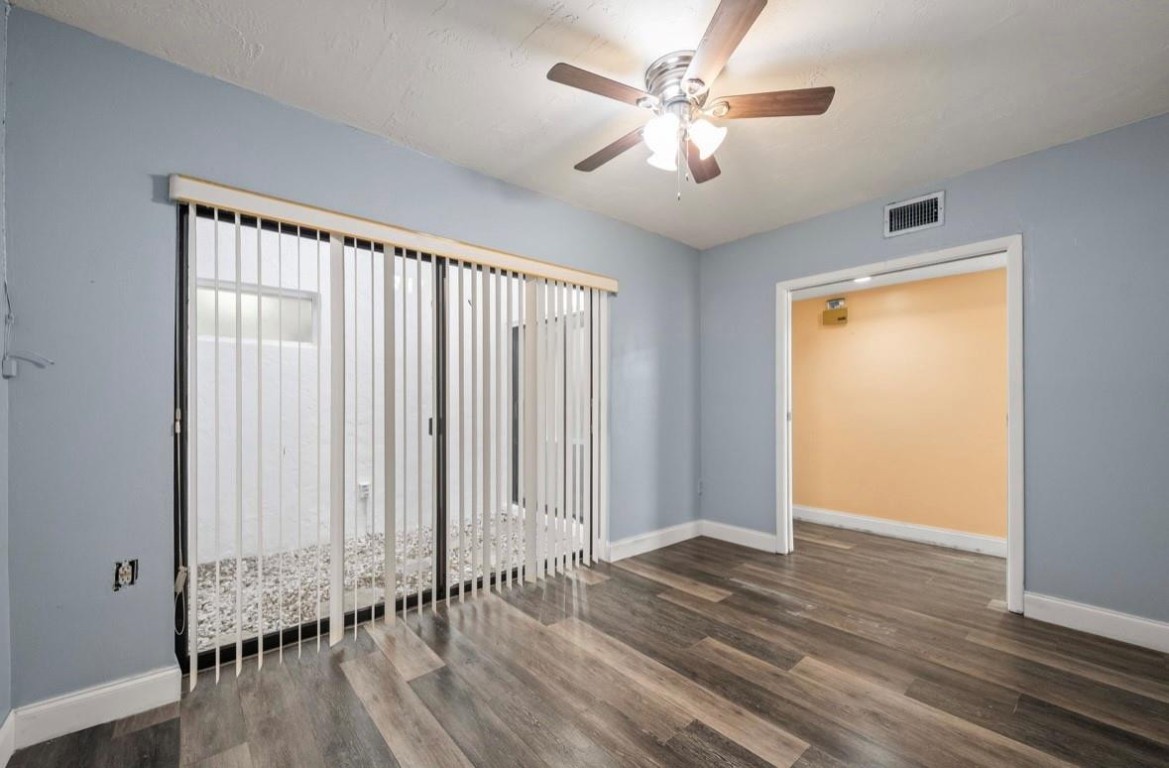 VILLAS AT BONAVENTURE IN - Residential