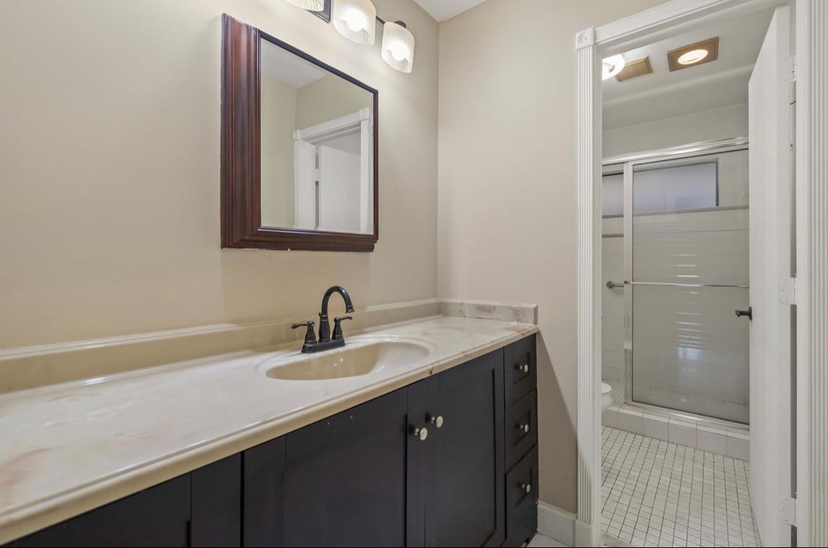 VILLAS AT BONAVENTURE IN - Residential