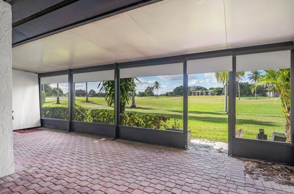 Photo of 370 Fairway Circle #13, Weston, FL 33326 (MLS # F10538097)