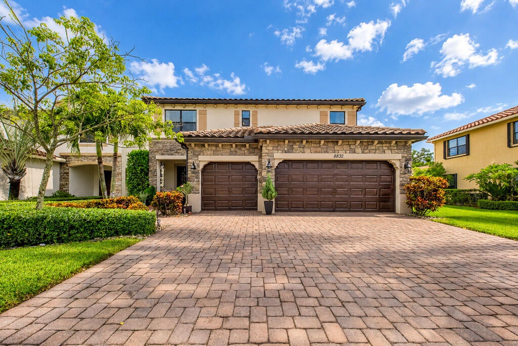 Photo of 8832 Sea Chase Drive, Lake Worth, FL 33467 (MLS # B26085591)