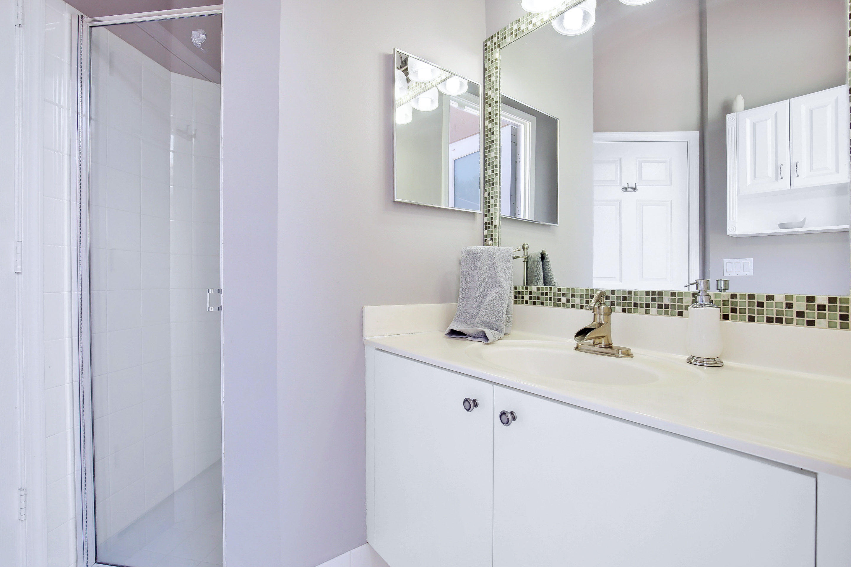 HERON BAY 4 - Residential