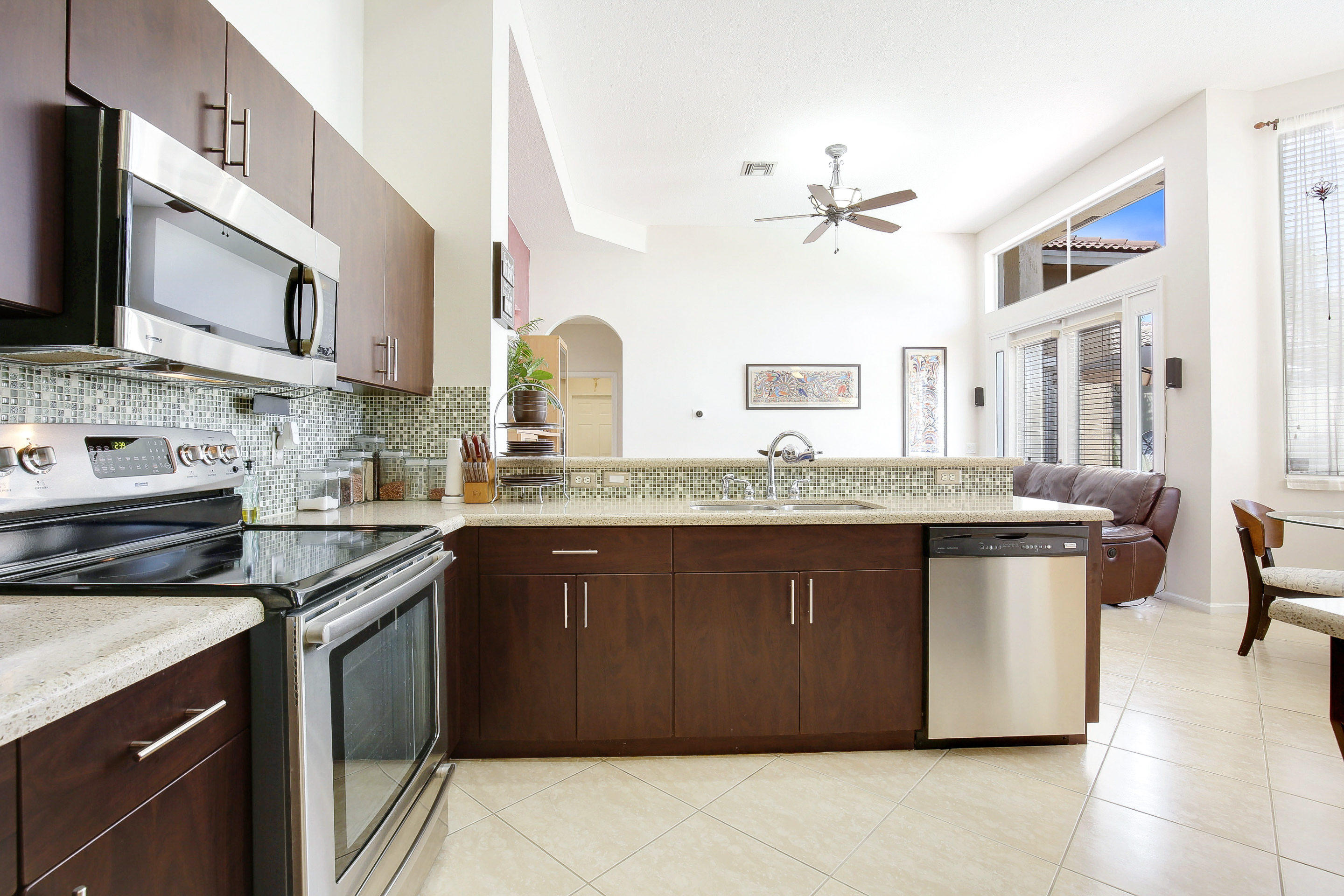 HERON BAY 4 - Residential