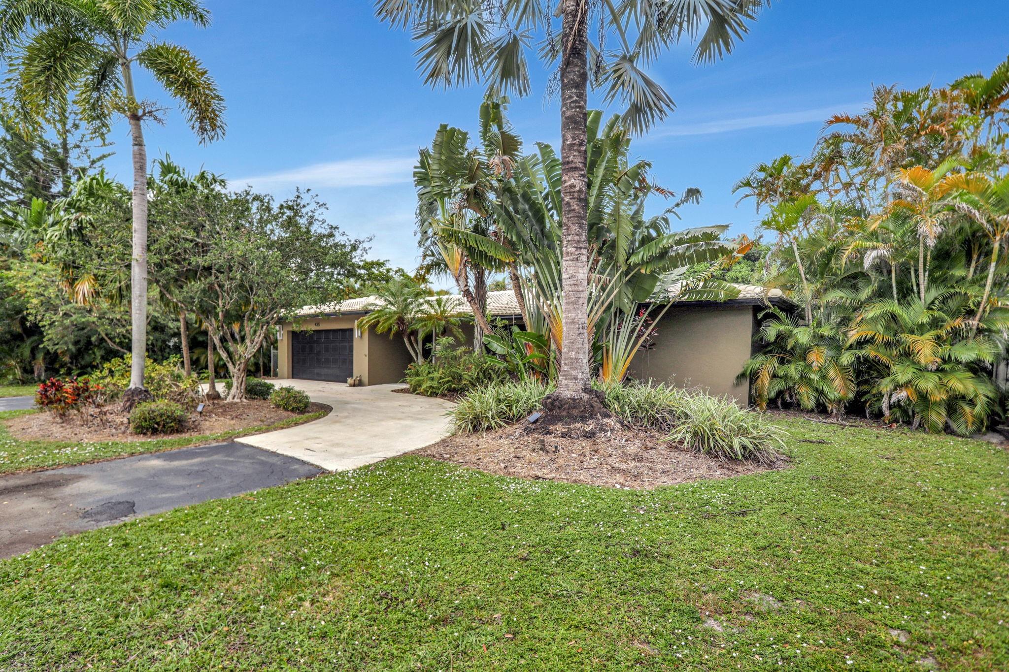 425 NW 24th St