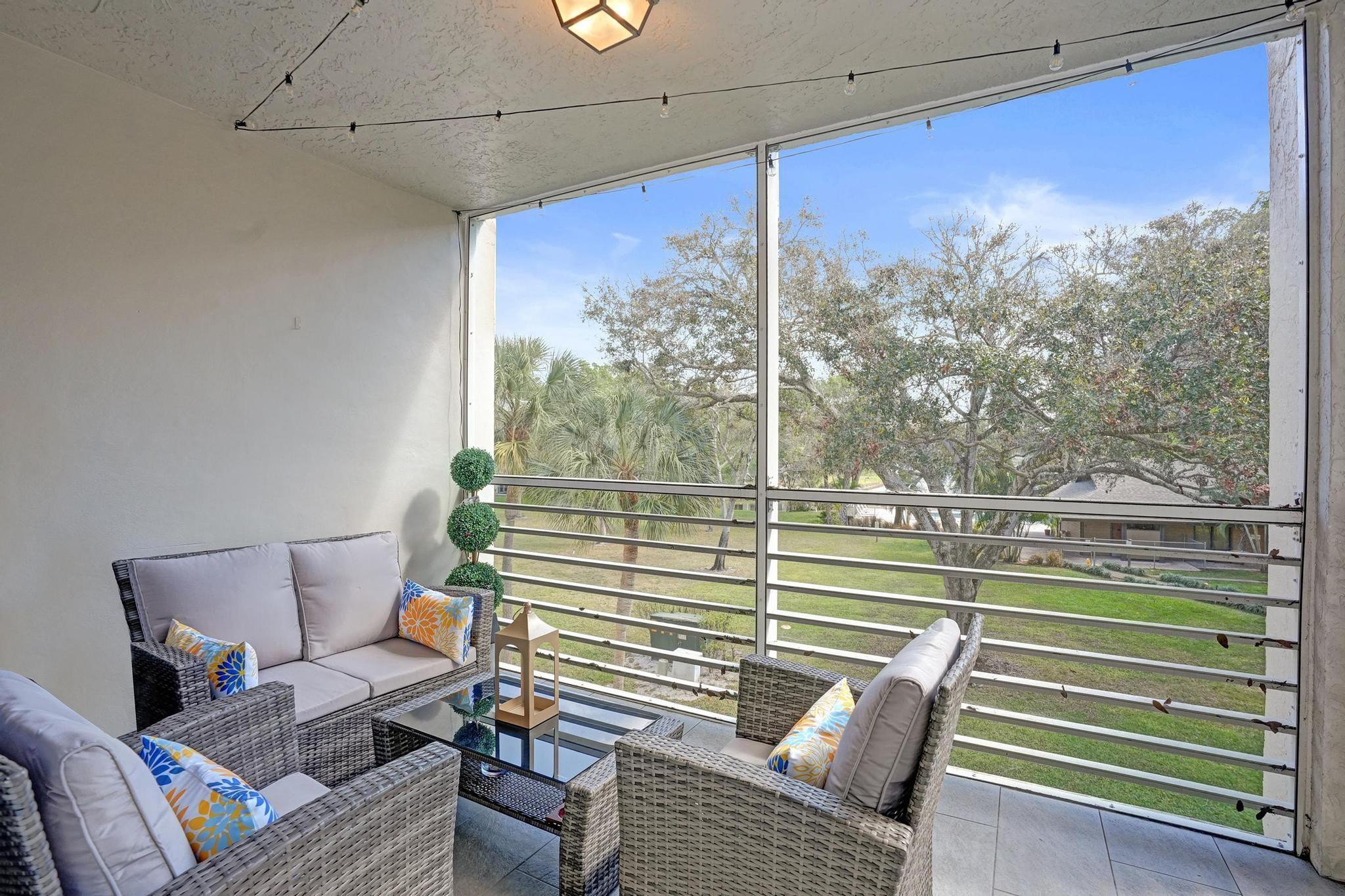 POINCIANA - Residential