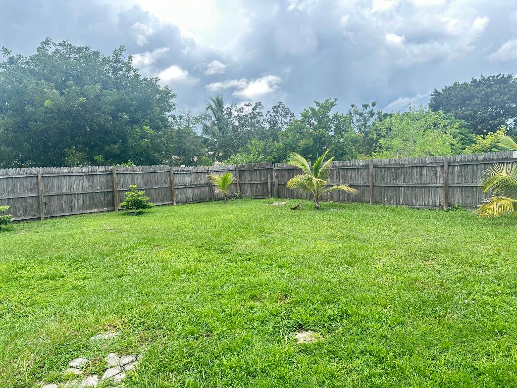 PORT ST LUCIE SECTION 41 - Residential Lease