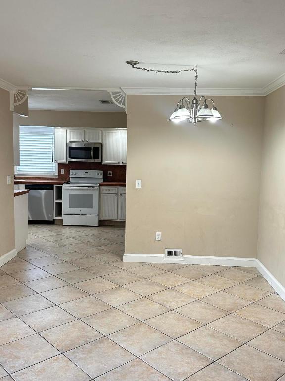 PORT ST LUCIE SECTION 41 - Residential Lease