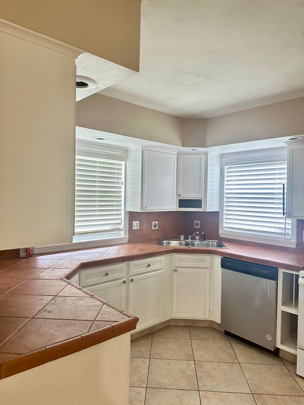 Photo of 383 SW Tulip Boulevard, Port Saint Lucie, FL 34953 (MLS # R11151392)