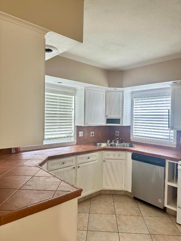 PORT ST LUCIE SECTION 41 - Residential Lease