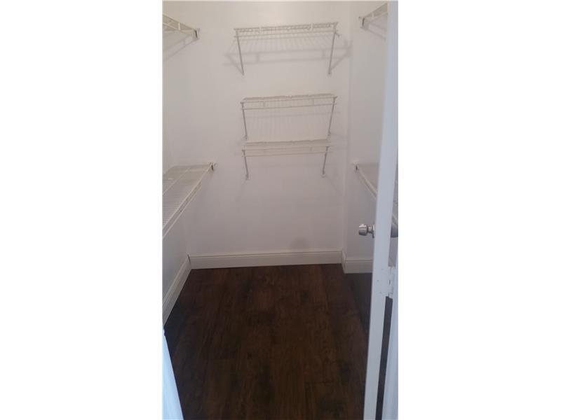 LIVE OAK CONDO NINE OF PI - Residential Lease