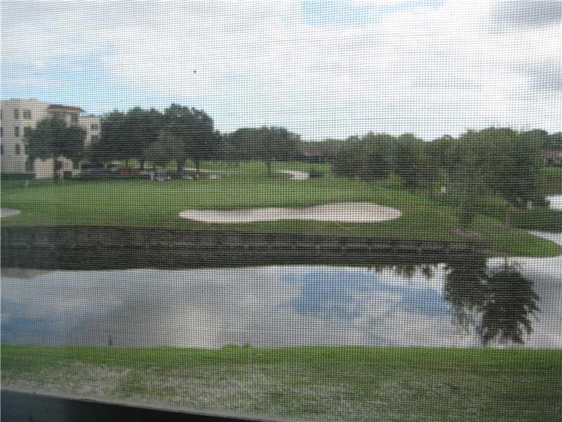 LIVE OAK CONDO NINE OF PI - Residential Lease