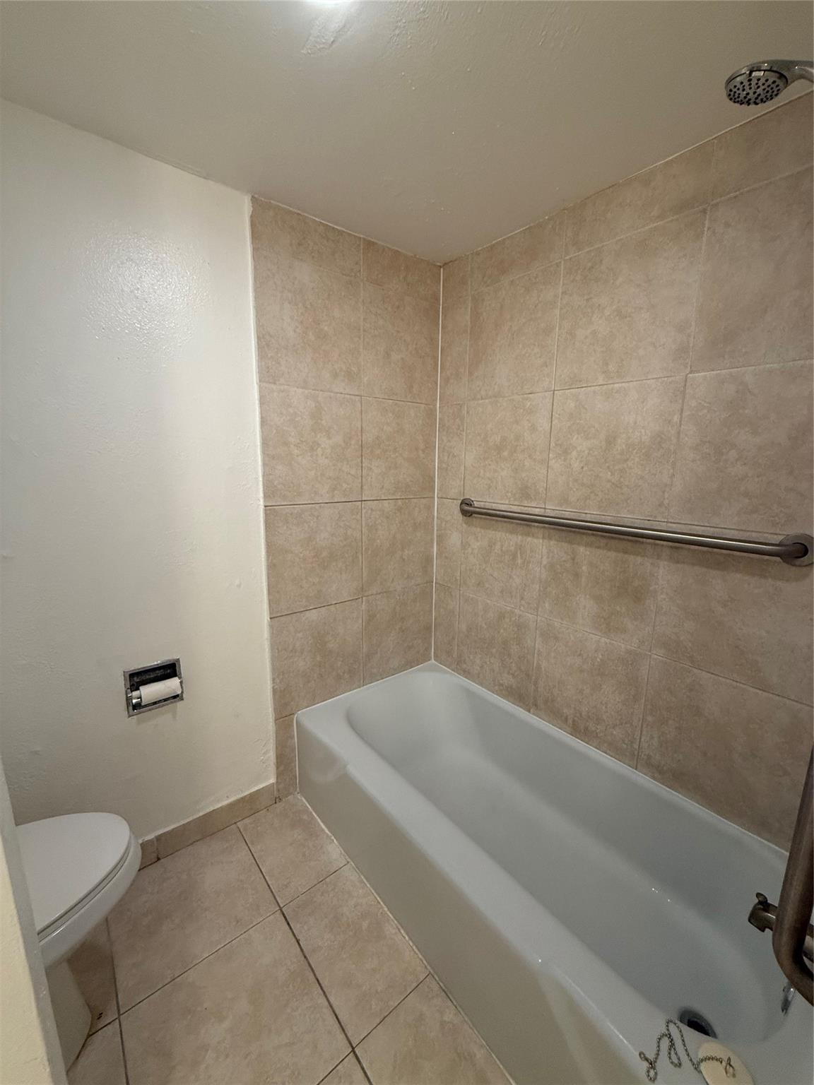 Cross Creek Condo - Residential Lease